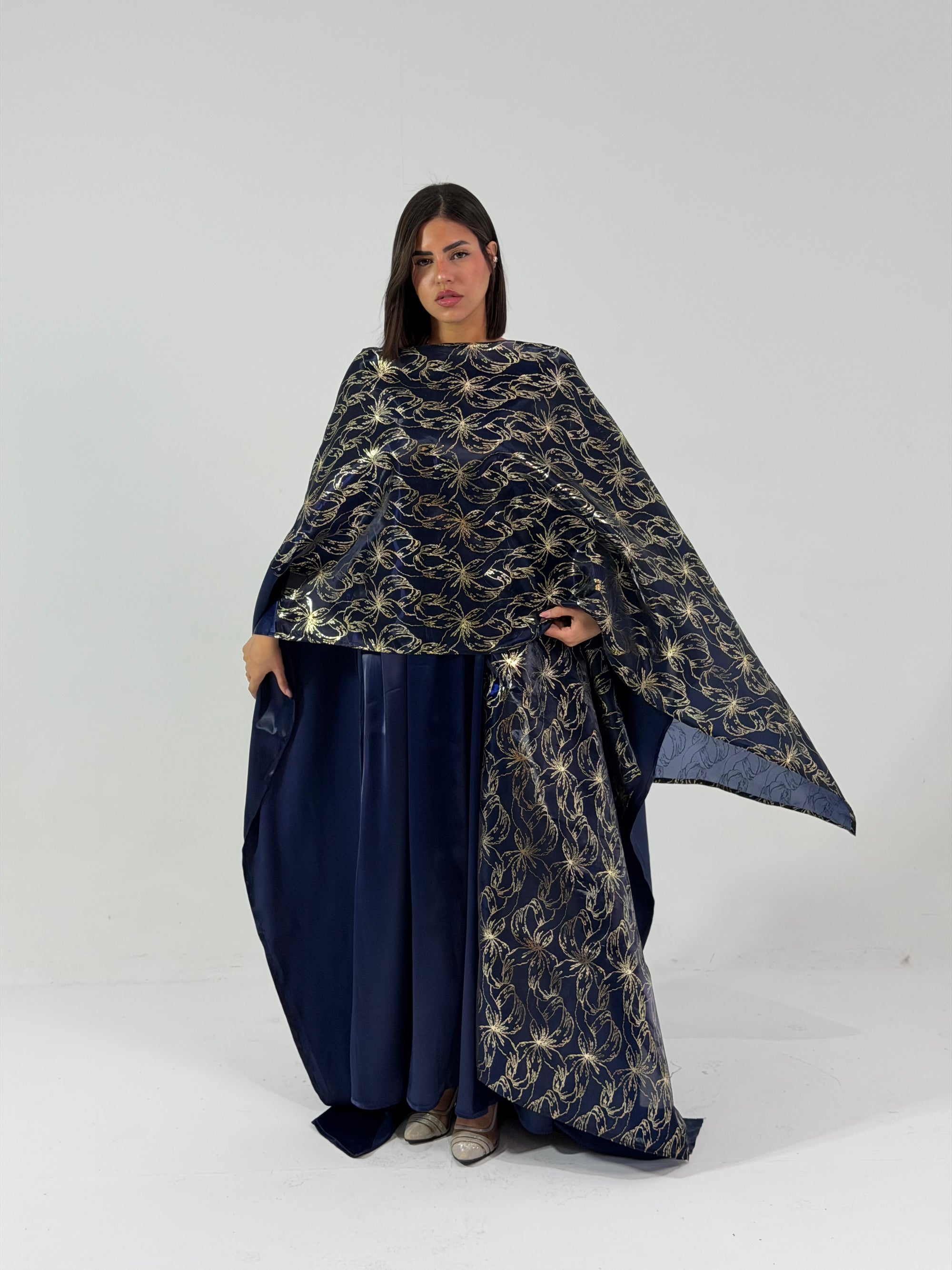 MIRA – The Midnight Elegance